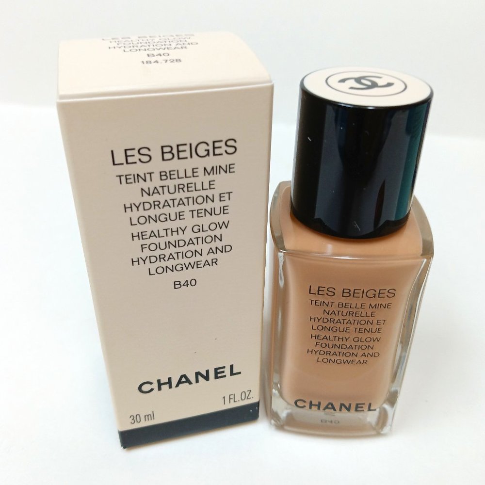 Chanel. Healthy Glow Foundation. Hydration & Longwear. Shade: B40  - Size 30 ml
